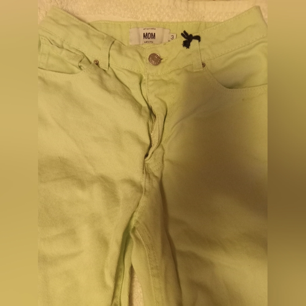 Jeans - Picture 3 of 3